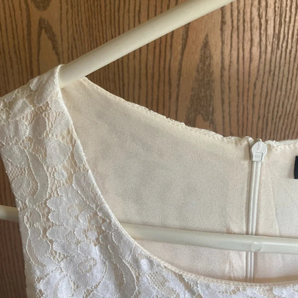 Ivory Lace Dress - Picture 8 of 8
